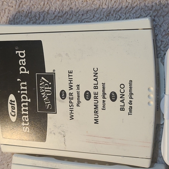 Bundle of 4 stamp pads by classic stampin and exclusive ink used once. - Picture 2 of 5